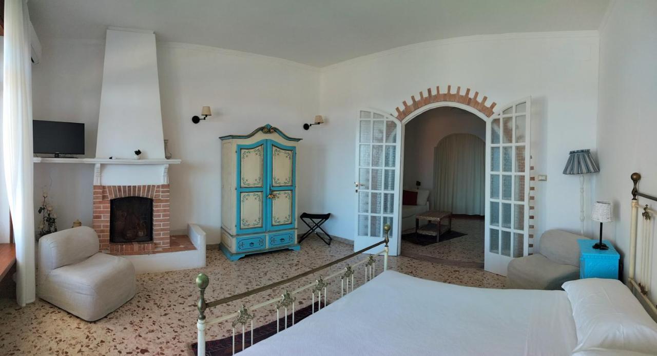 Hotel Il Vascello Марина Сера Екстериор снимка